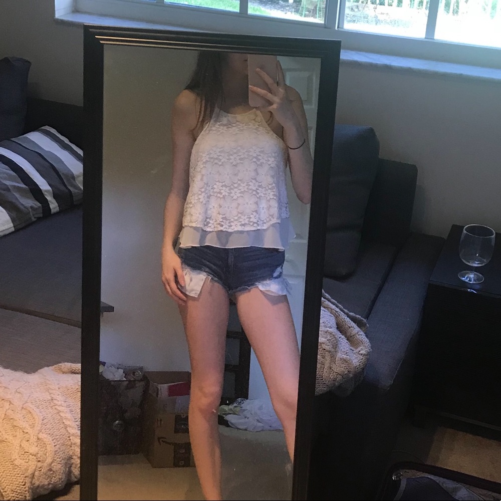 *FLASH SALE* White hollister top